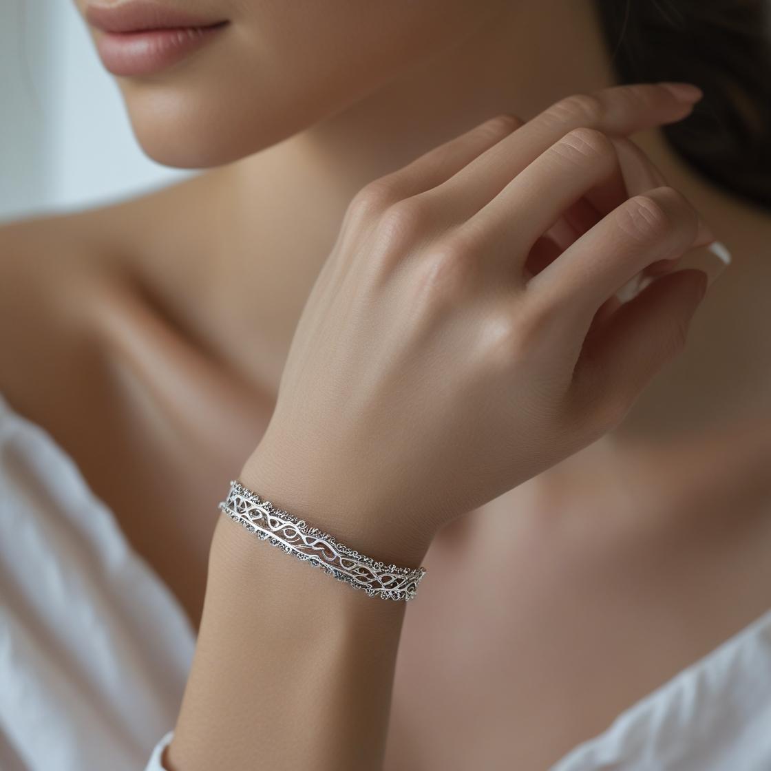 Women's Bracelets